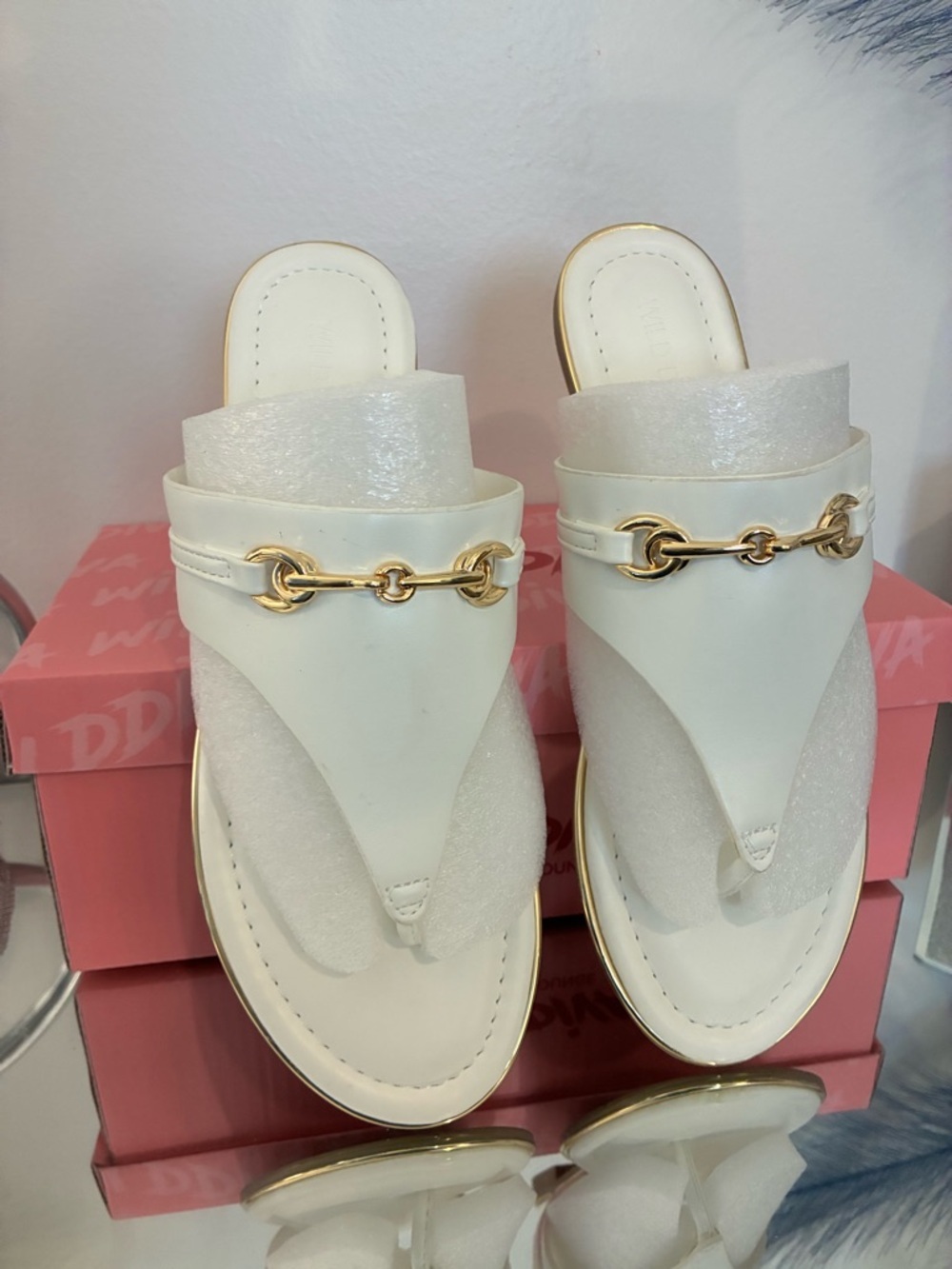 White Flat Sandals Gold Hardware Detail Summer Vacation Resort Slide Sandals